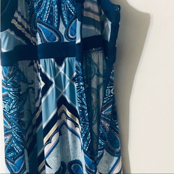 Elle Sleeveless Paisley Maxi Dress Size 2 - Picture 6 of 16